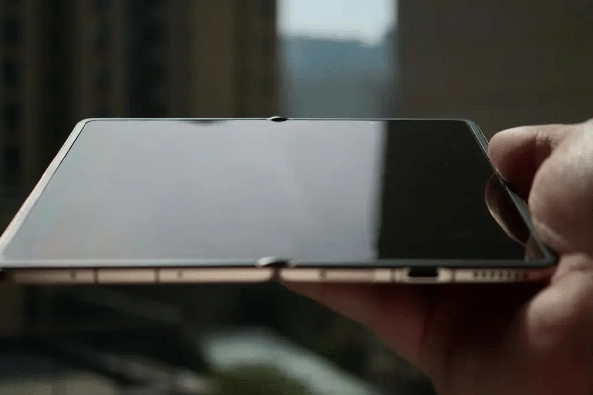 Honor Magic V6: Executivo mostra tela sem vincos