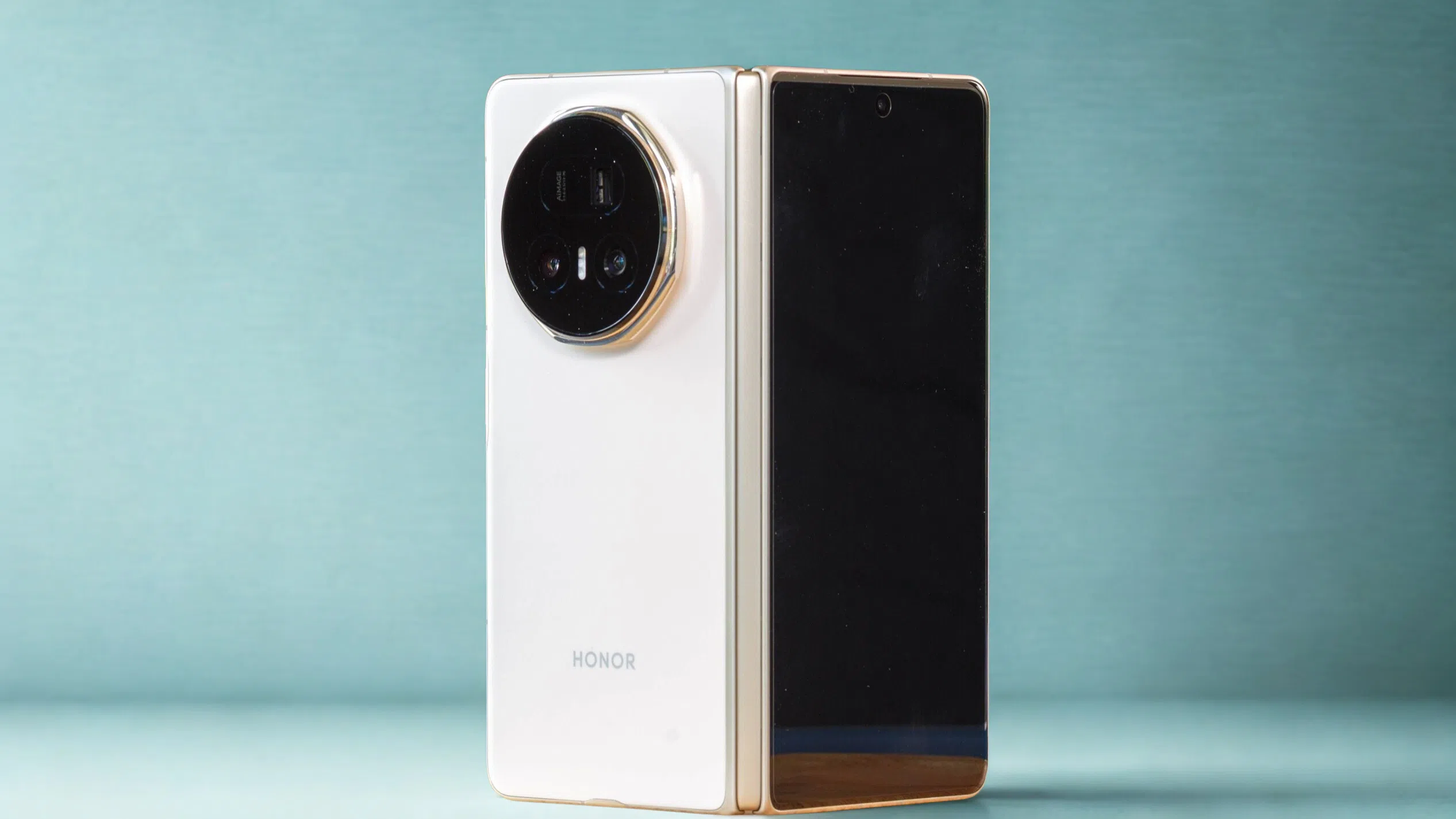 Honor Magic V6 deve ter a maior bateria de um dobrável até agora