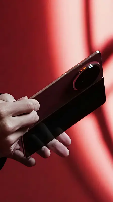 Honor Magic V6 confirmado com dois tamanhos de bateria e carregamento de 120W