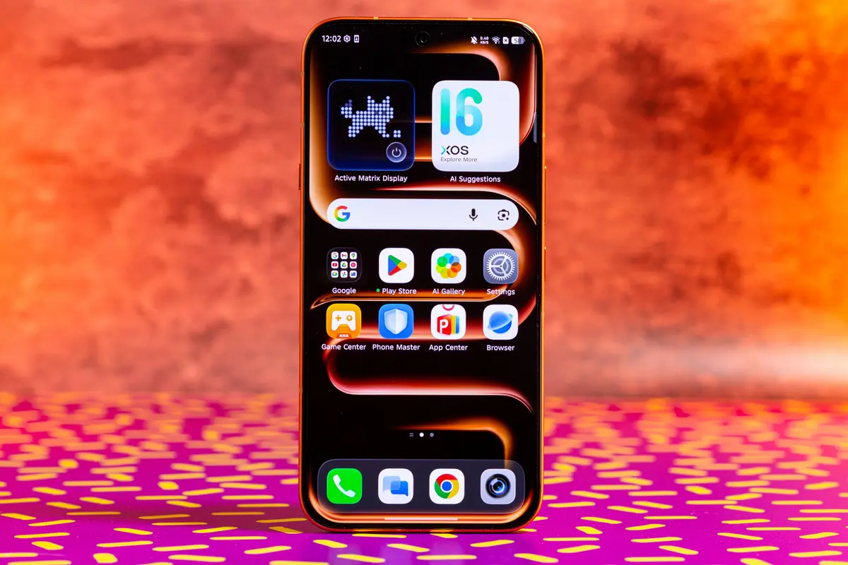 Comparação de design Infinix Note 60 Pro