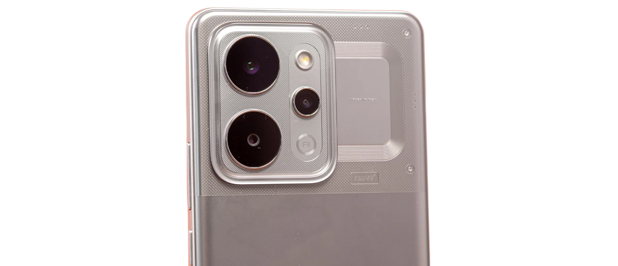 Unboxing do Realme P4 Power: Bateria de 10.001 mAh e ecrã de 144Hz